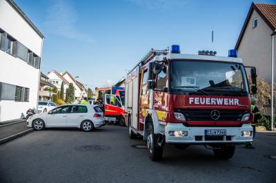 Wolfschlugen: Nach medizinischen Notfall gegen Hauswand gefahren